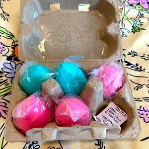 Cute raindrop shaped blenders.